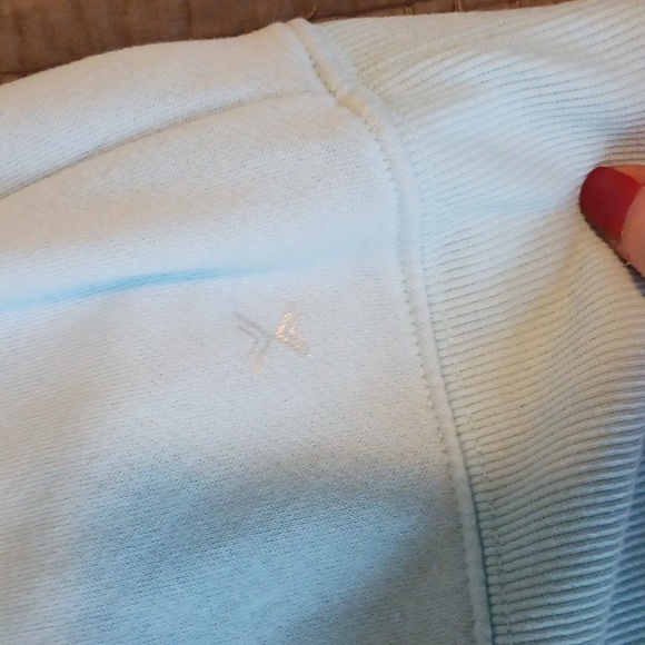 Sweatshirt. - Picture 3 of 4